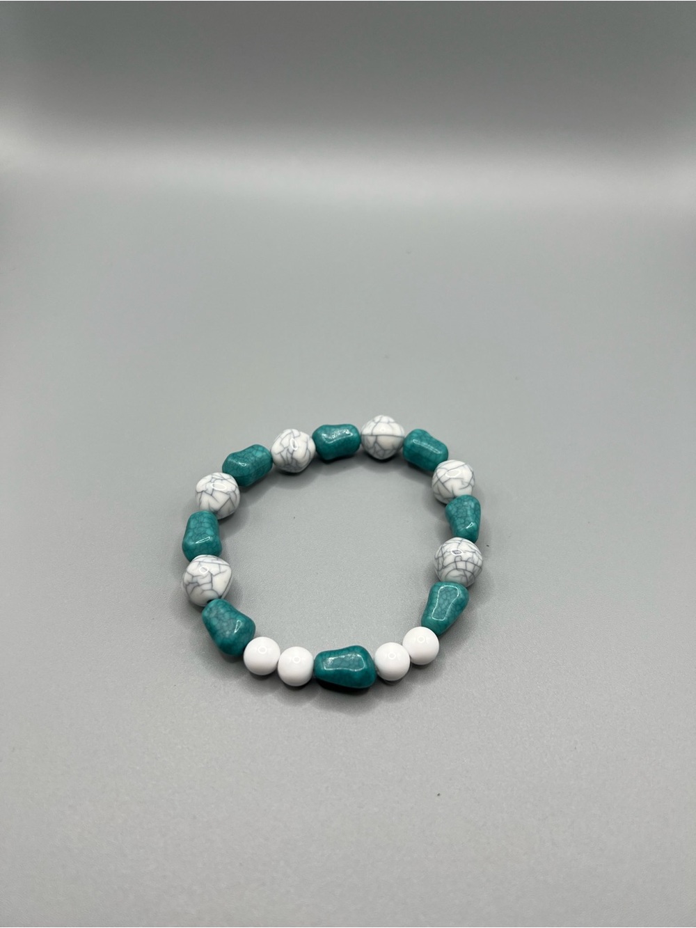 Turquoise & White Beaded Stretch Bracelet - Handmade #B0345T